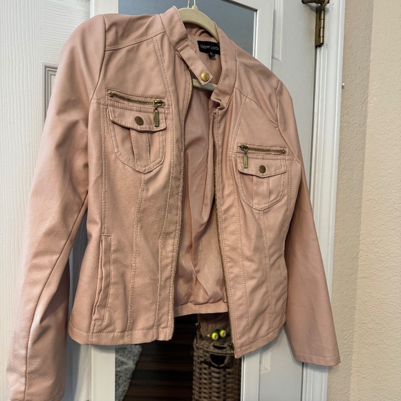 Pink jacket - Picture 1 of 3